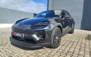 Porsche Macan Electric 4