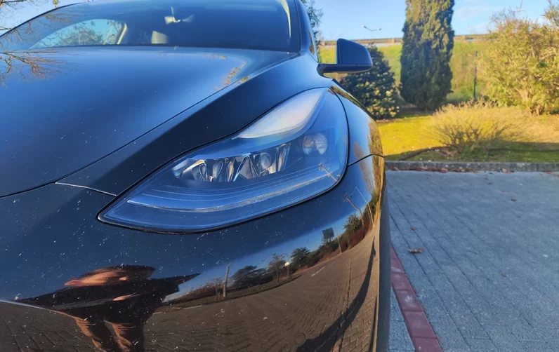 Tesla Model Y Long Range Dual Motor AWD