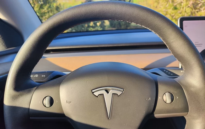 Tesla Model Y Long Range Dual Motor AWD