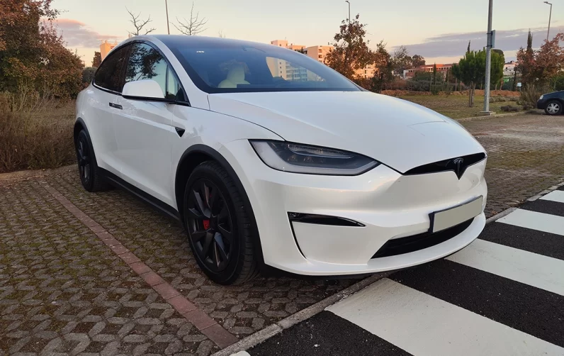 Tesla Model X Plaid AWD