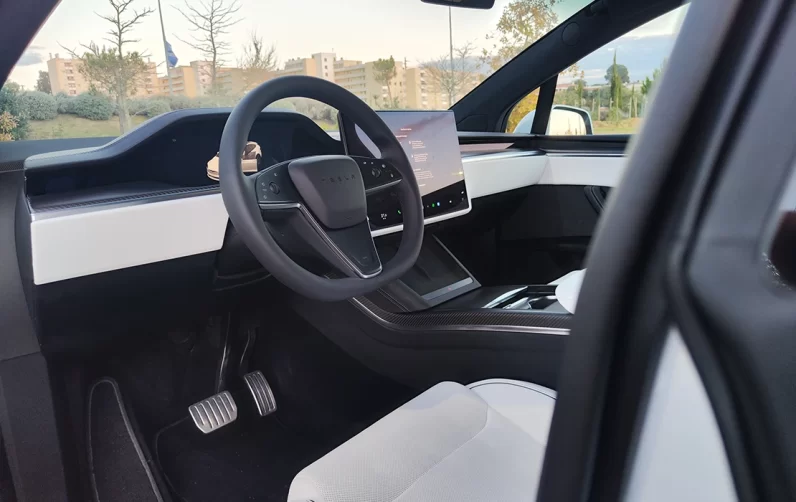 Tesla Model X Plaid AWD